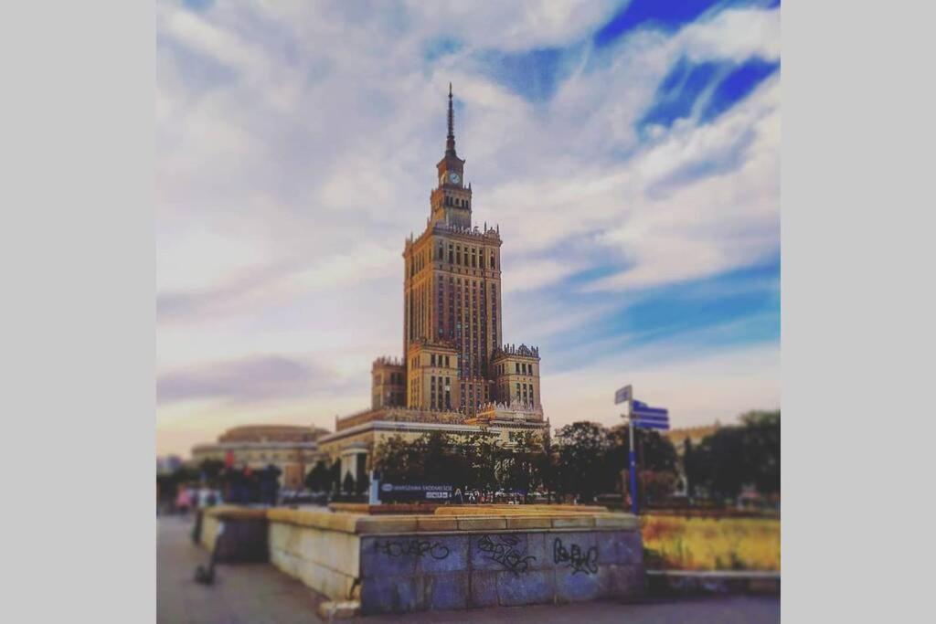 W Samym Centrum Na Grzybowskiej Варшава Екстер'єр фото